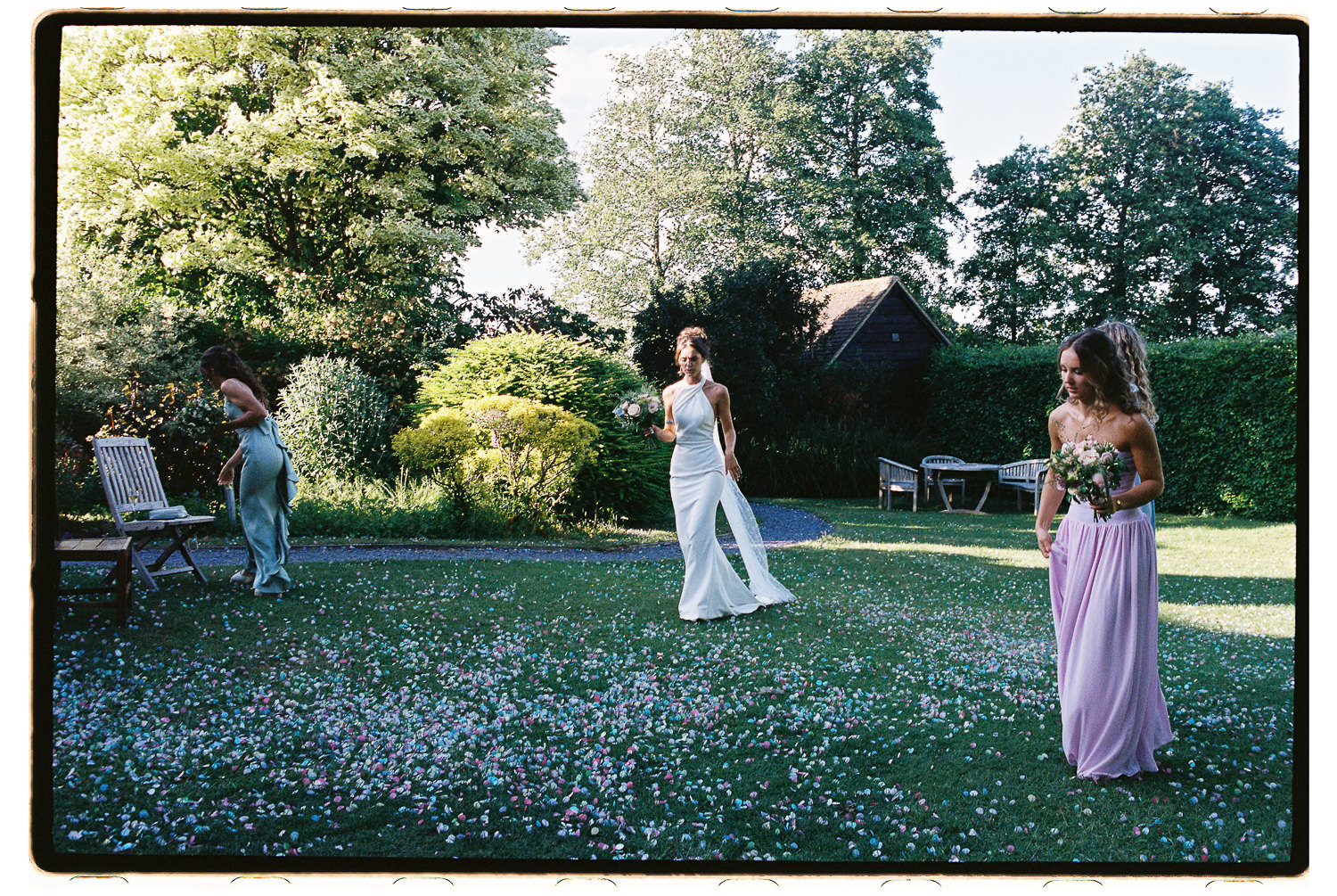 OLD LUXTERS BARN WEDDING PHOTOGRAPHY ON ANALOGUE FILM 05 004 OLD LUXTERS BARN WEDDING PHOTOGRAPHY ON ANALOGUE FILM 05 004